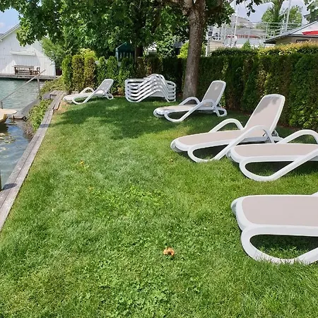 Luxury Weisses Rossl Residenzen By Seebnb Pörtschach am Wörthersee
