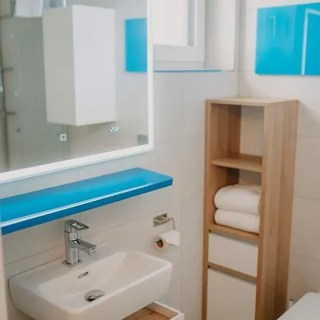 Luxury Weisses Rossl Residenzen By Seebnb Appartement Pörtschach am Wörthersee
